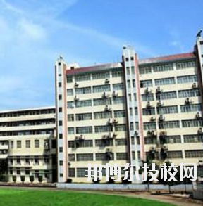 重慶航運(yùn)旅游學(xué)校2020年報(bào)名條件、招生要求、招生對(duì)象