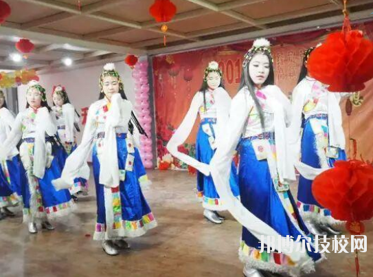 安康高新中等職業(yè)學(xué)校2020年報(bào)名條件、招生要求、招生對(duì)象 