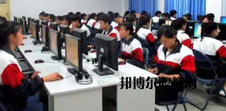 舟曲縣職業(yè)中學(xué)2020年學(xué)費、收費多少