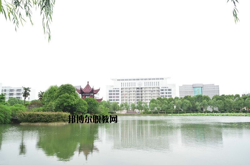 仙桃理工中等專業(yè)學(xué)校怎么樣、好不好