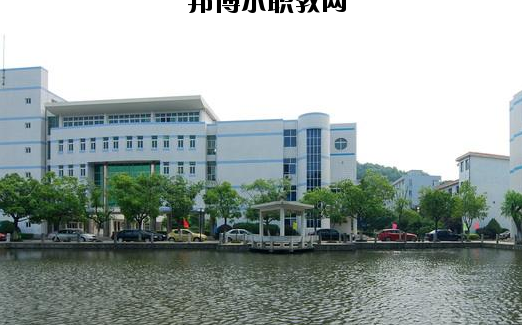 杭州輕工技師學(xué)院2020年報(bào)名條件，招生對(duì)象，招生要求