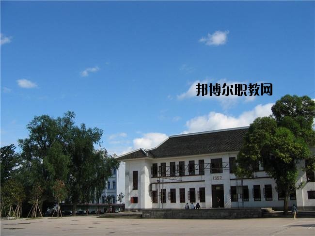 四川省儀隴縣柳埡職業(yè)中學(xué)2020年報名條件、招生要求、招生對象