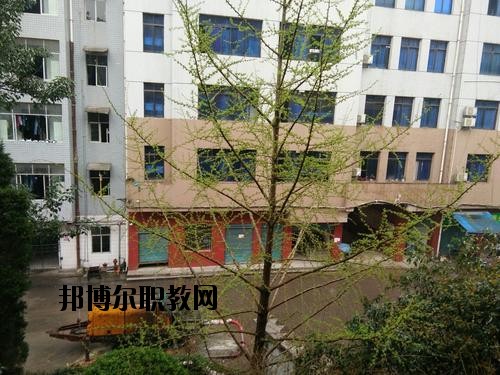 達州水電學(xué)校2020年招生辦聯(lián)系電話