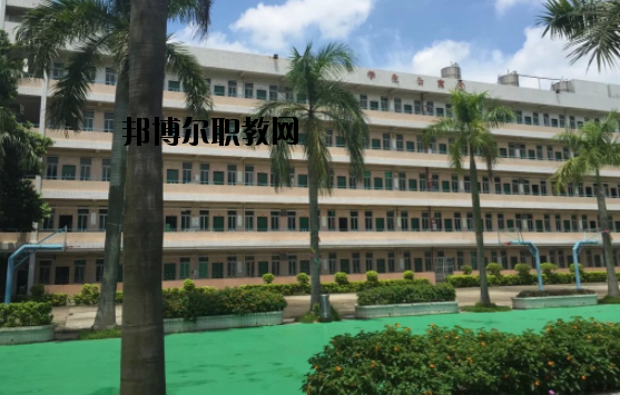 廣州華成理工職業(yè)技術(shù)學(xué)校2020年招生辦聯(lián)系電話(huà)
