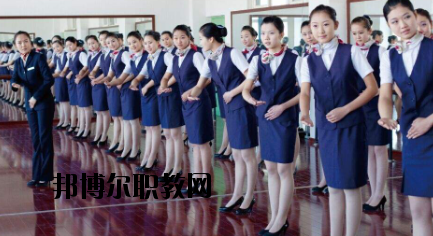 平?jīng)龊嗤殬I(yè)技術(shù)學(xué)校2020年報(bào)名條件、招生要求、招生對(duì)象