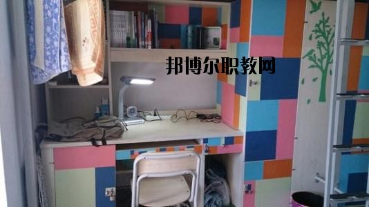 曲靖馬龍縣職業(yè)技術(shù)學校2020年住宿條件