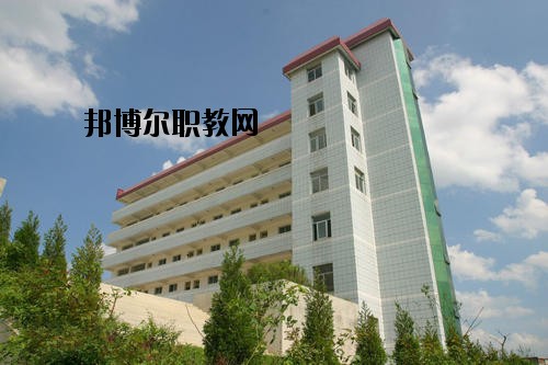 貴陽市長城職業(yè)學(xué)校2020年報名條件、招生要求、招生對象