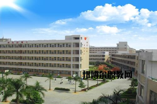 曲靖羅平職業(yè)技術(shù)學(xué)校2020年學(xué)費(fèi)、收費(fèi)多少