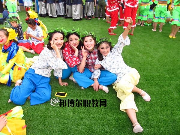 西安幼兒師范職業(yè)學(xué)校2020年報(bào)名條件、招生要求、招生對(duì)象 