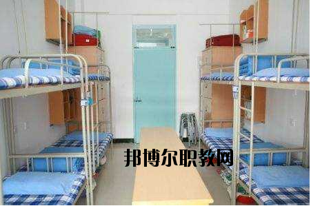 寧波興港職業(yè)高級中學2020年宿舍條件