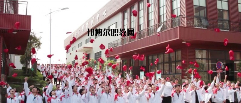德陽中藝科技職業(yè)學校2020年報名條件、招生要求、招生對象