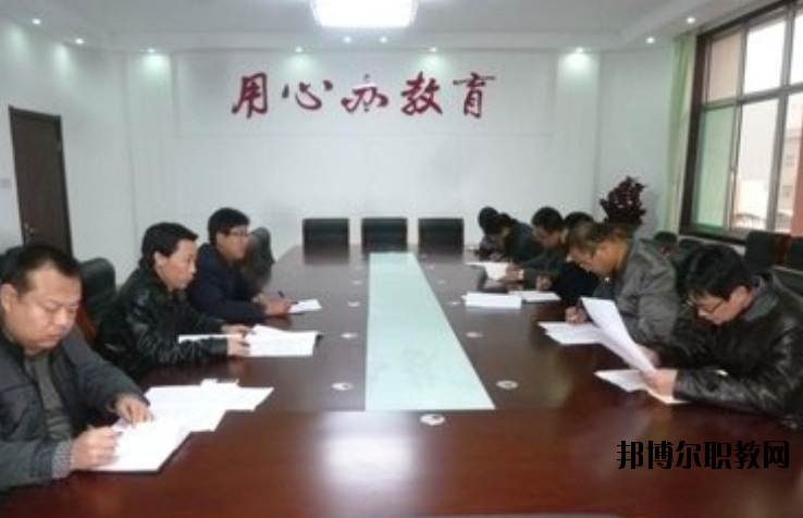 桐鄉(xiāng)綜合中專學(xué)校2020年報(bào)名條件、招生要求、招生對(duì)象