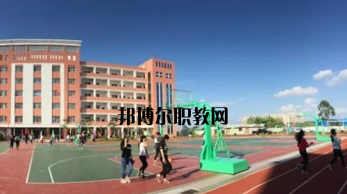 玉林機(jī)電工程學(xué)校2020年報名條件、招生要求、招生對象