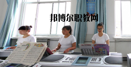 武威勞動(dòng)服務(wù)技工學(xué)校2020年報(bào)名條件、招生要求、招生對(duì)象