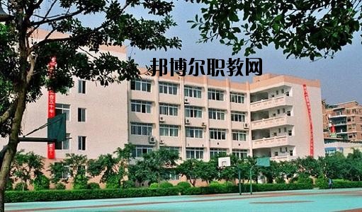 瀘州電子機(jī)械學(xué)校2020年報(bào)名條件、招生要求、招生對(duì)象