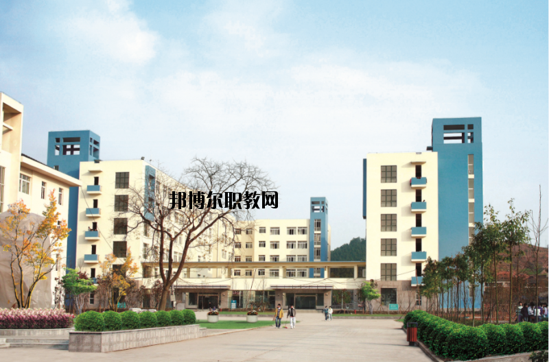 廣元市昭化區(qū)職業(yè)高級中學(xué)2020年報名條件、招生要求、招生對象