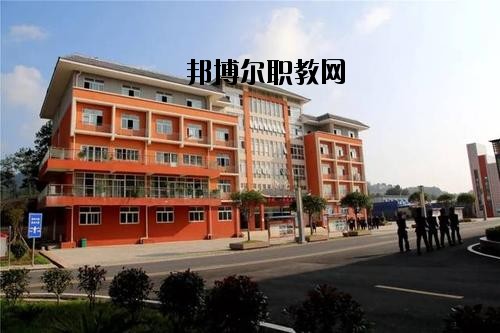 黔東南州國防科技學(xué)校怎么樣，好不好