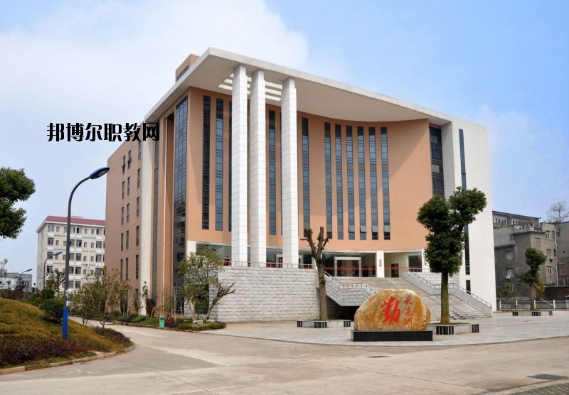 黃岡工程學校2020年有哪些專業(yè)