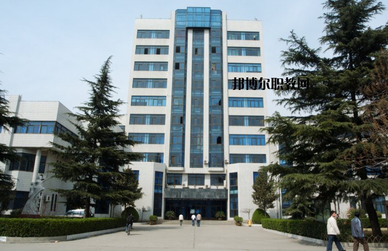 鄭州工業(yè)貿(mào)易學(xué)校怎么樣、好不好