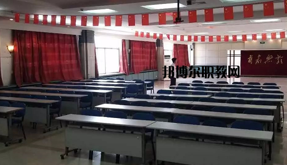 甘肅信息工程技術(shù)中等專業(yè)學校2020年學費、收費多少