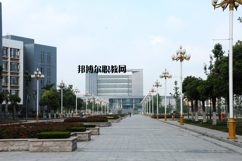 鹽城師范學(xué)院怎么樣、好不好