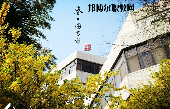 南京財經大學紅山學院網(wǎng)站網(wǎng)址
