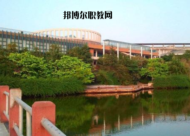 河南三門峽黃金工業(yè)學校網站網址