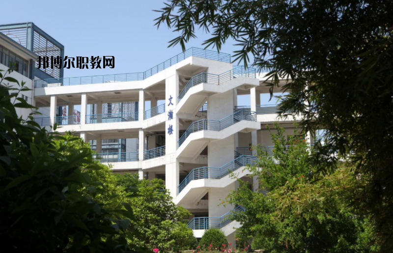 江蘇財(cái)經(jīng)職業(yè)技術(shù)學(xué)院2020年報(bào)名條件、招生要求、招生對(duì)象