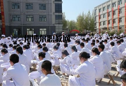 焦作護(hù)理學(xué)校2021年報(bào)名條件、招生要求、招生對(duì)象