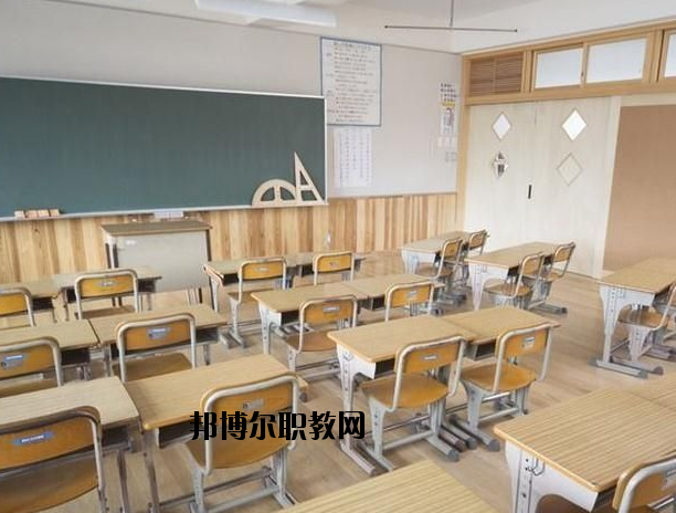 荊州東方中等職業(yè)學(xué)校2020年報(bào)名條件、招生要求、招生對象