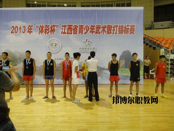 吉安文武學(xué)校怎么樣、好不好