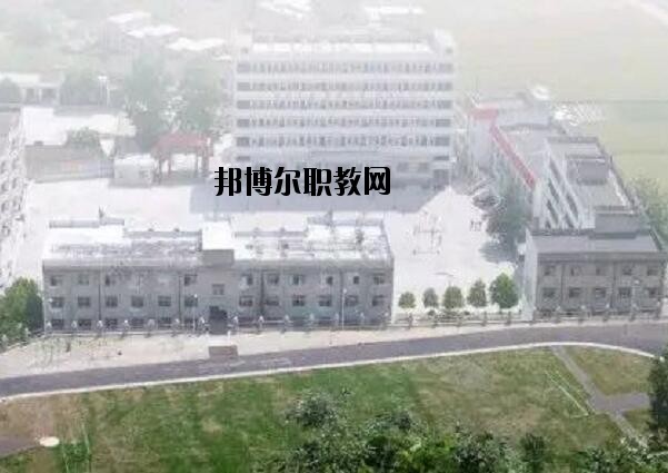 ?？德毥讨行膶W(xué)校2020年招生簡章