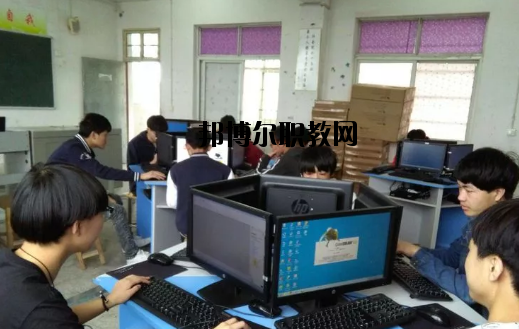 南城職業(yè)中等專業(yè)學(xué)校2020年報(bào)名條件、招生要求、招生對(duì)象