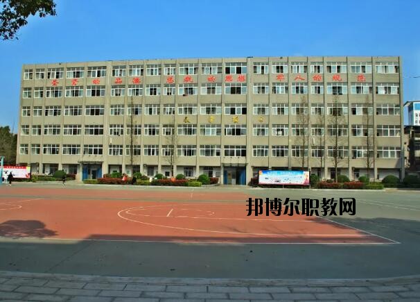 孝感工業(yè)學(xué)校怎么樣、好不好
