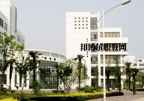 江西建設(shè)工程學(xué)校怎么樣、好不好