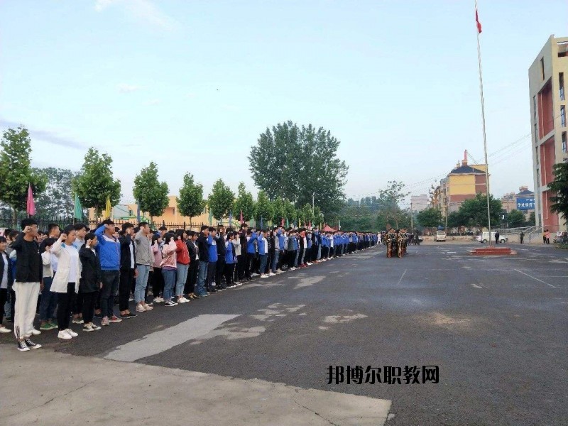 通許中等職業(yè)學(xué)校2021年報(bào)名條件、招生要求、招生對(duì)象