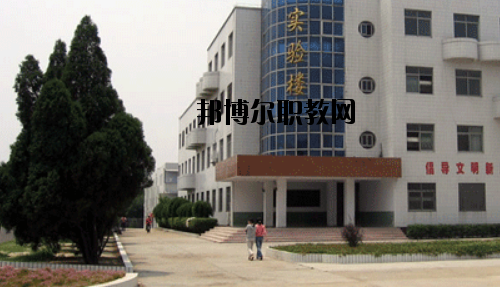 南陽(yáng)宛北中等專業(yè)學(xué)校2021年報(bào)名條件、招生要求、招生對(duì)象