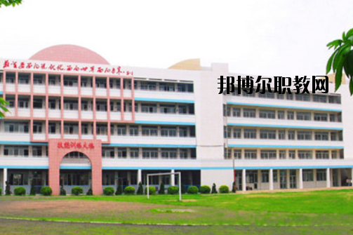 廣東輕工業(yè)技師學(xué)院學(xué)校怎么樣、好不好
