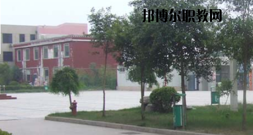 鄭州商貿(mào)技師學院怎么樣、好不好