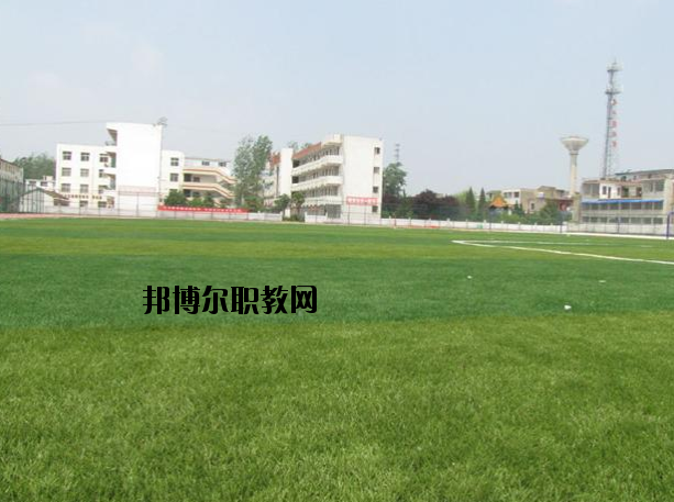 阜陽經(jīng)貿(mào)旅游學(xué)校2020年報(bào)名條件、招生要求、招生對象