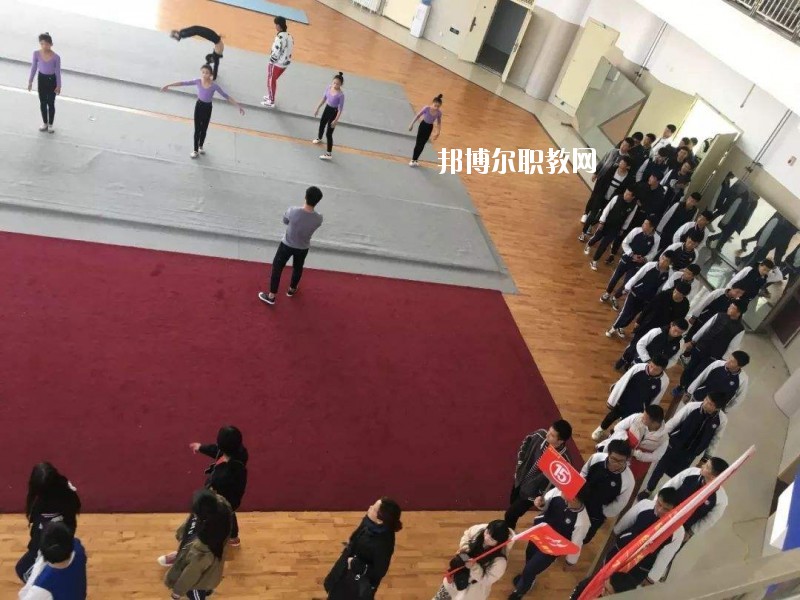 濮陽雜技藝術(shù)學(xué)校2021年學(xué)費(fèi)、收費(fèi)多少