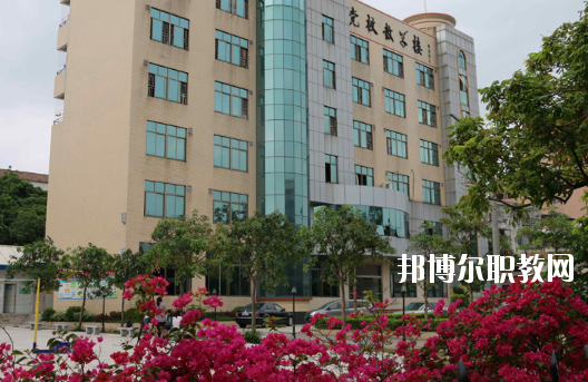 湛江海濱職業(yè)技術(shù)學校怎么樣、好不好