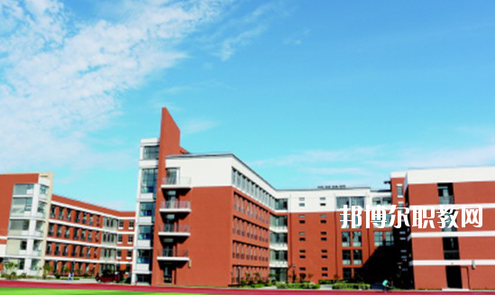 湛江湛港職業(yè)技術(shù)學(xué)校怎么樣、好不好