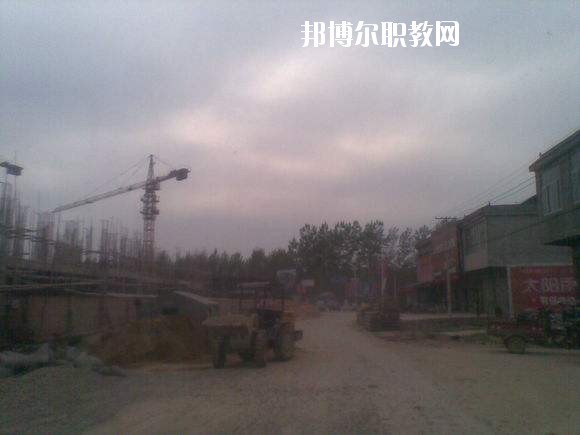 沈丘職業(yè)教育中心2021年報名條件、招生要求、招生對象