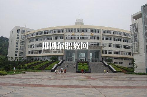 四川建筑技工學(xué)校2020年報(bào)名條件、招生要求、招生對(duì)象