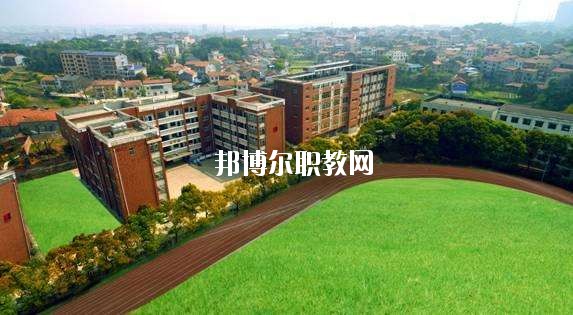 虞城第一中等專業(yè)學校2021年報名條件、招生要求、招生對象