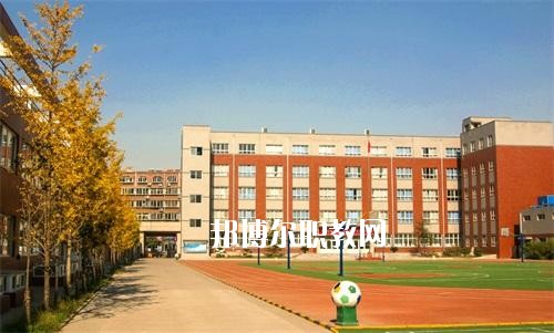 延津無線電技術(shù)學(xué)校2021年學(xué)費(fèi)、收費(fèi)多少