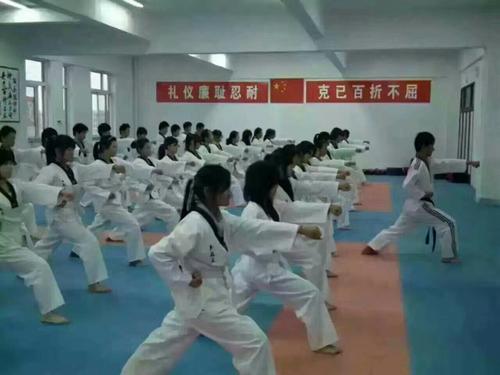 江蘇沭陽中等專業(yè)學校2020年報名條件、招生要求、招生對象