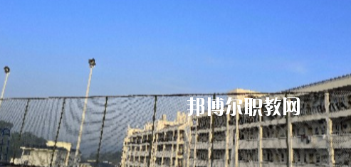 百色市職業(yè)技術(shù)學校2020年宿舍條件