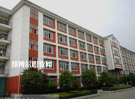 合肥通用技術(shù)學(xué)校2020年報名條件、招生要求、招生對象